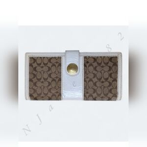 Vintage Coach Walker Signature Canvas Patent Leather Trifold Brown Khaki & Cream